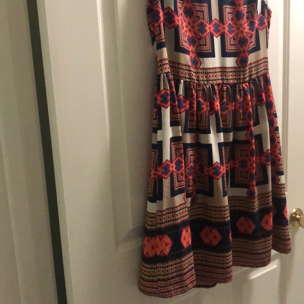 Patterned Dress - Picture 2 of 5